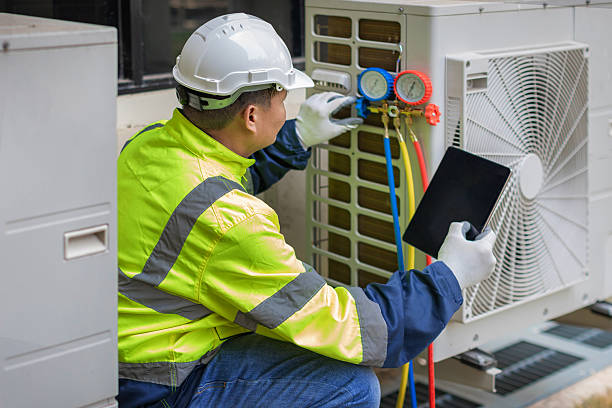 Professional Emergency Hvac Repair technician working in Wallingford, CT